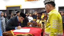 Pemkot Metro merotasi 43 pejabat dan walikota menegaskan bahwa penilaian berbasis kinerja