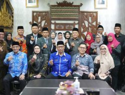 Pemkot Metro Lantik 17 Pejabat, Dorong Birokrasi Lebih Adaptif dan Berintegritas
