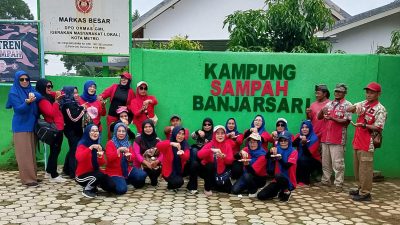 Senam Tuker Sampah Budayakan Malu Buang Sampah Sembarangan